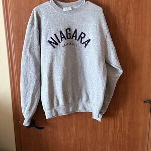 Niagara university crew neck